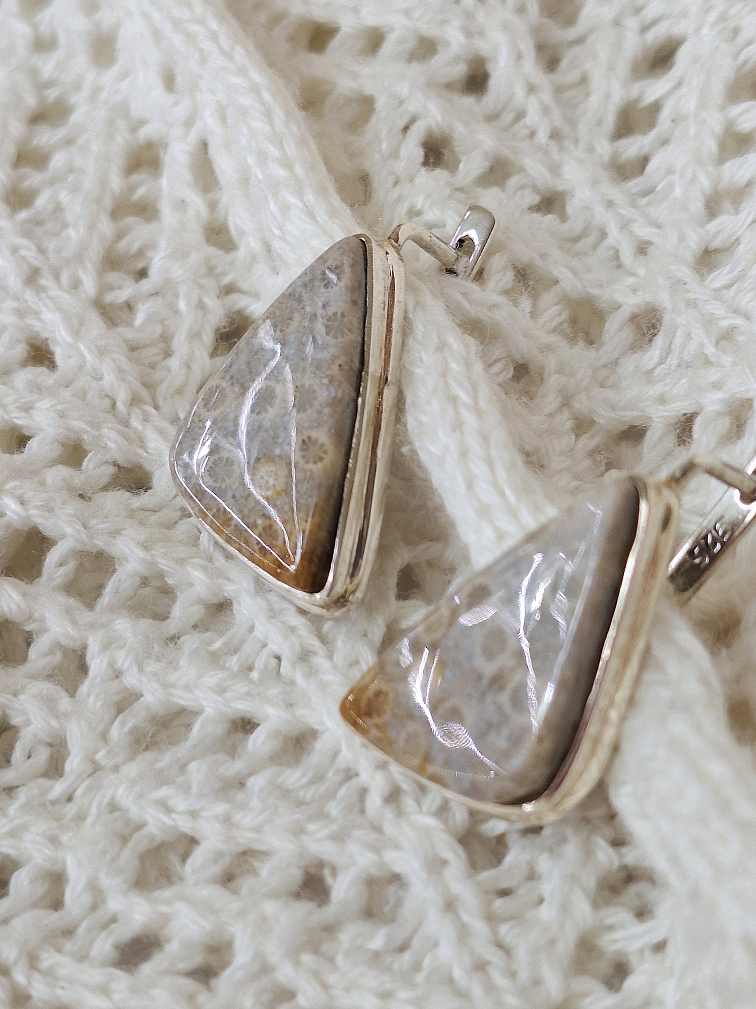 Серьги с ископаемым кораллом <br>10-3-379 — изображение 3