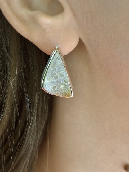 Серьги с ископаемым кораллом <br>10-3-379 — изображение 2