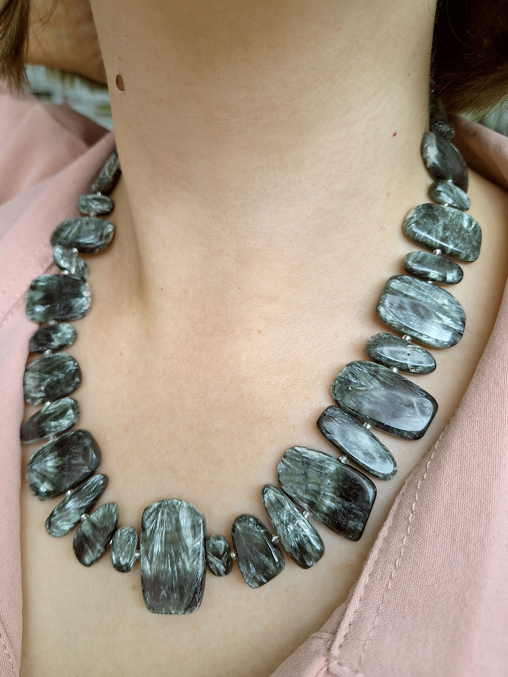 Серафинит бусы 50см.<br>04-1-139