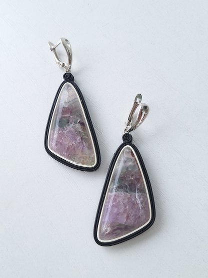 Серьги из флюорита и кожи <br>10-3-452
