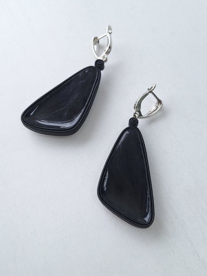 Серьги из флюорита и кожи <br>10-3-452 — изображение 3