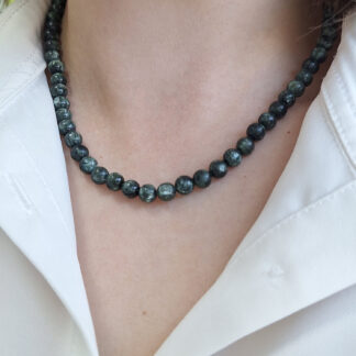 Серафинит бусы d7мм. 44-49см. <br>04-1-165